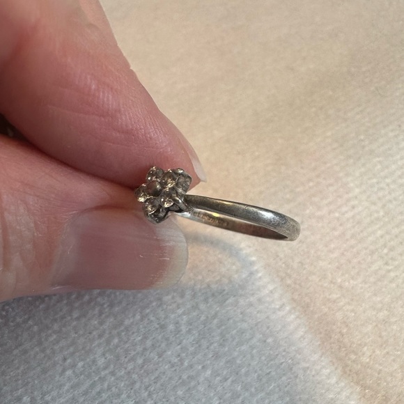 Estate sale find- size 7 ring- metalsmiths - Picture 3 of 11